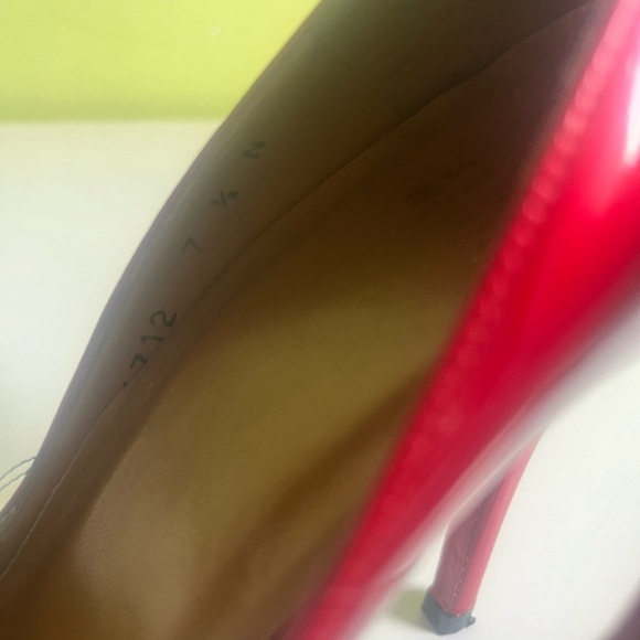 stewart weitzman, red patent leather, Vintage 90s Pointed Toe, size 8 Preowned - Picture 5 of 9